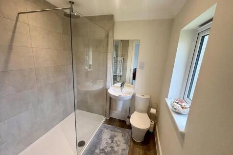 Bedroom 2 En Suite