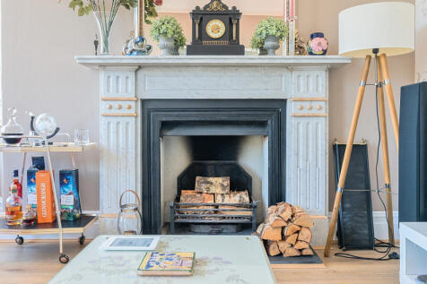 Feature Fireplace