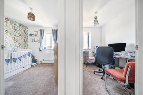 Bedroom 2/3