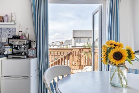 Dining/Garden