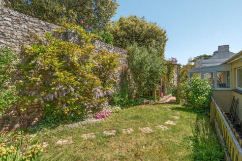 Side Garden