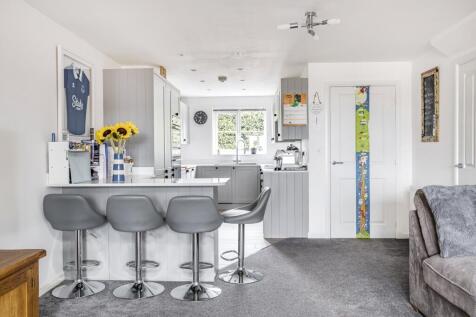 Kitchen/Reception