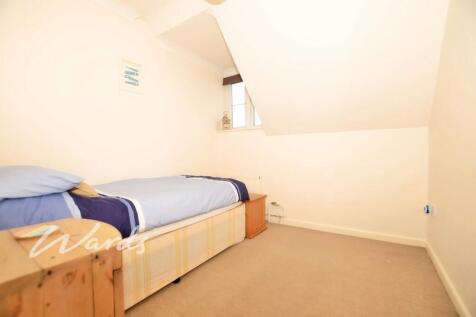 b430485b-Bedroom 202