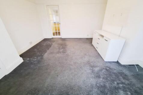 70 Sunnyside Road 25/11/2025, 13:12 1000051024.jpg