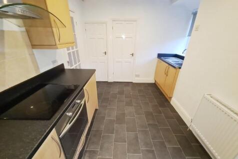 70 Sunnyside Road 25/11/2025, 13:12 1000051030.jpg