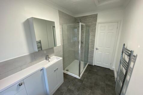 Flat 3 Bathroom