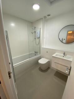 10 Bathroom