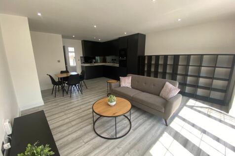 Open plan lounge kitchen