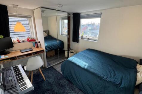 340 Bedroom 10 .jpg