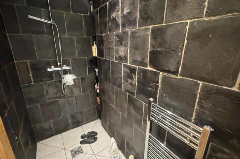 Shower.jpg