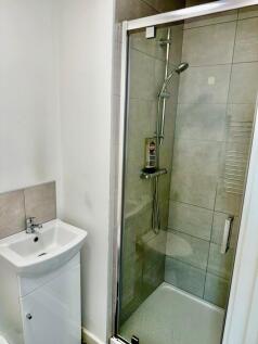 Room Photos (2).jpg