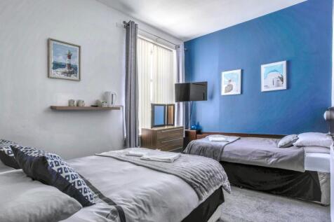 hotel 3.jpg