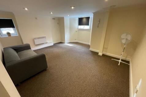 Fl 1. Living Rm.jpg
