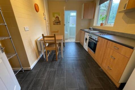 Fl 1. Kitchen.jpg