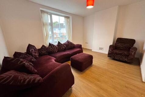 WhatsApp Image 2025-10-30 at 16.29.11 (4).jpeg