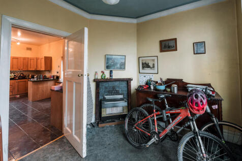 047_20251101 John Dillon House_DD1_6126.jpg