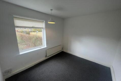 WhatsApp Image 2025-03-11 at 17.42.16 (18).jpeg