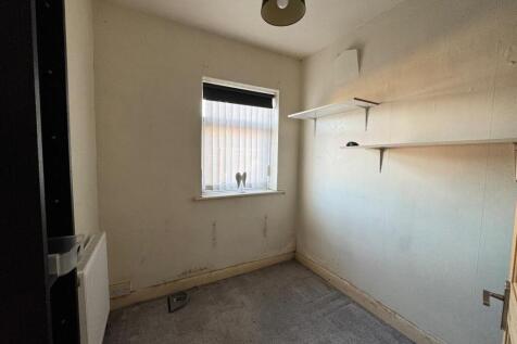 WhatsApp Image 2025-11-13 at 11.03.36 (7).jpeg