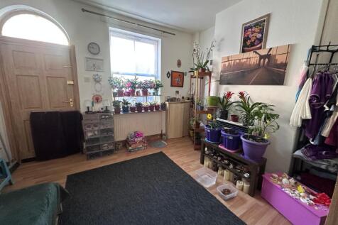 2. Frotn Reception.jpg