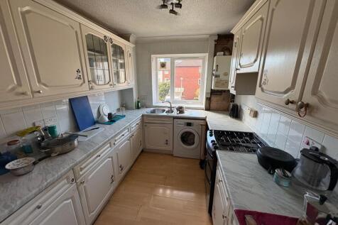 WhatsApp Image 2025-11-21 at 15.31.44 (1).jpeg