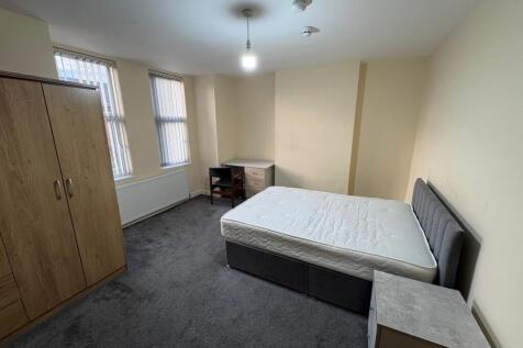 WhatsApp Image 2025-11-21 at 15.31.46 (7).jpeg