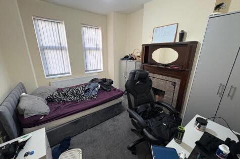 WhatsApp Image 2025-11-21 at 15.31.46.jpeg