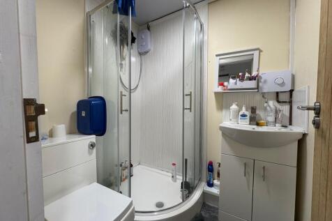 WhatsApp Image 2025-11-21 at 15.31.53.jpeg