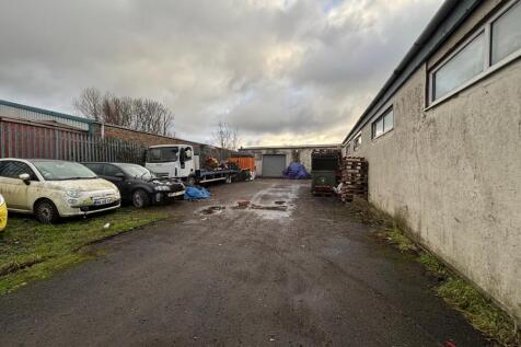 WhatsApp Image 2025-12-03 at 13.06.30 (3) - Cop...