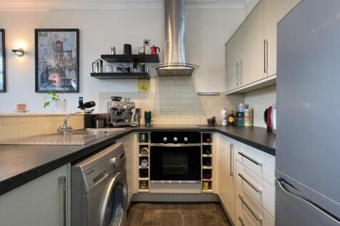 48 Springbank Court, Manor Road 13/08/2025, 09:...