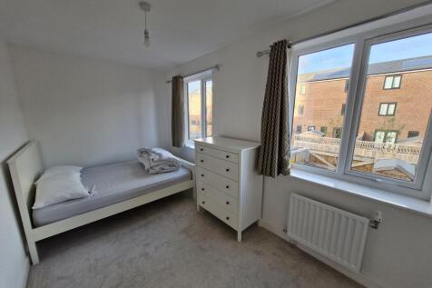 05 First Fl BR 01.jpg