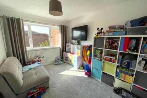 5 charnwood bed 3.jpeg
