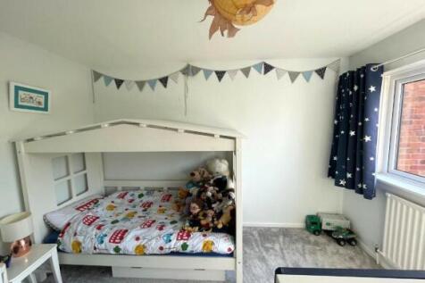 5 charnwood bed 4.jpeg