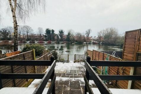 14 clwyd garden.jpg