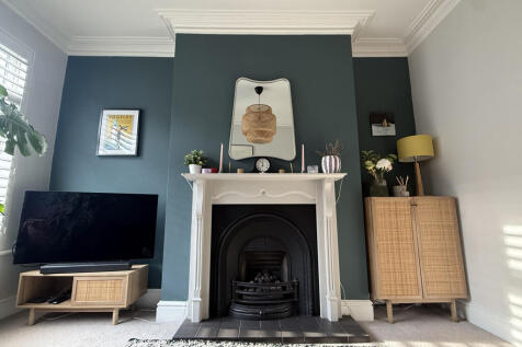 14, Ingleton Road 03/11/2025, 11:22 09 LIVING R...