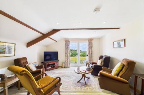Upstairs Lounge