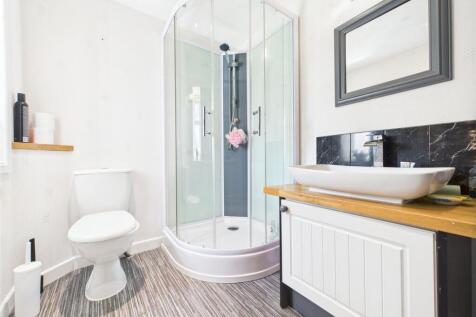 Downstairs Shower Rm