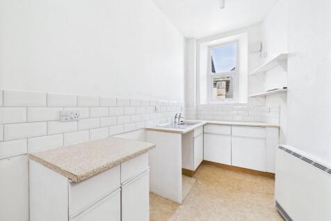 Flat B Kitchen