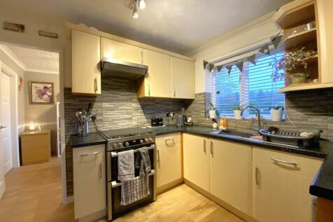 kitchenb.jpg