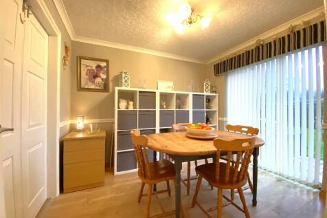Dining Room.jpg