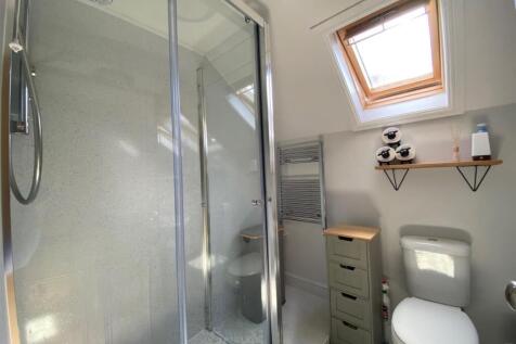 new shower room.jpg