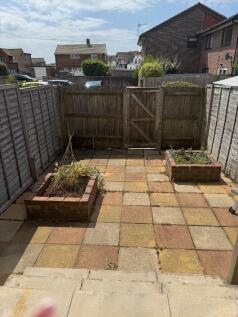Rear Paved Garden