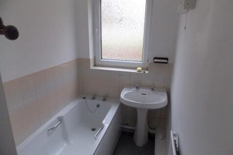 Bedroom 2 En-Suite