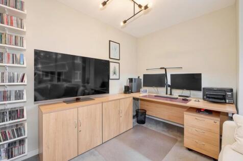 Property Image 29