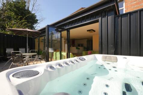 Property Image 32