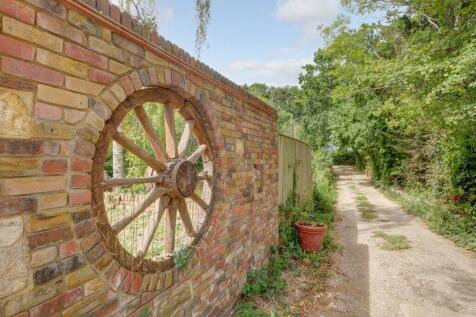 Property Image 36