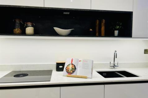 Show home 6.jpg