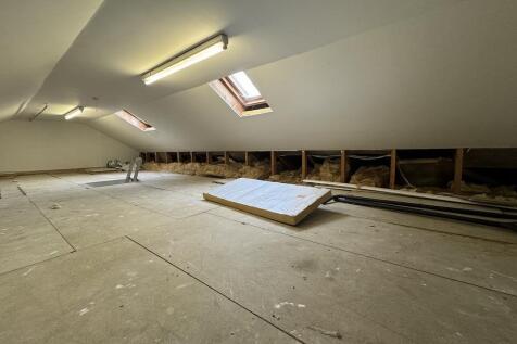 28 - Loft.jpg
