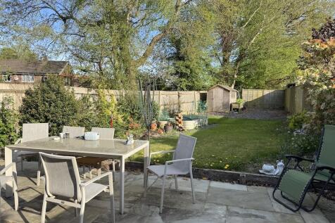 22 - Rear Garden.jpg