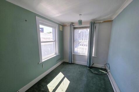 Bedroom 3.jpg
