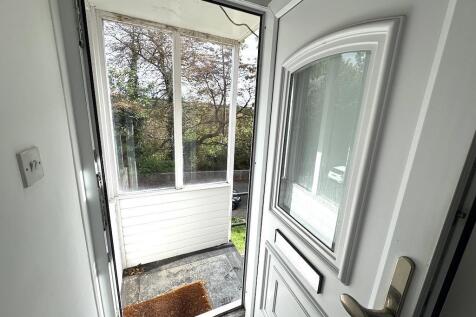 11 - Porch.jpg